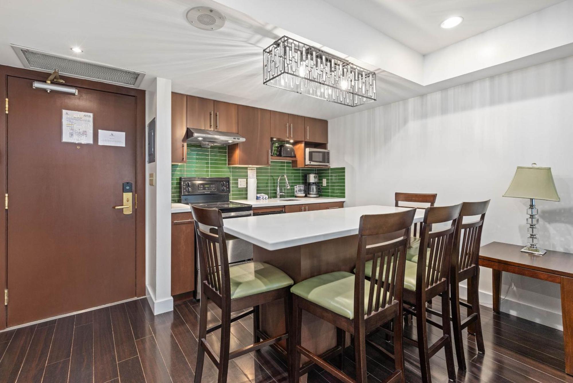 Le Chamois By Whistler Premier Appartement Buitenkant foto