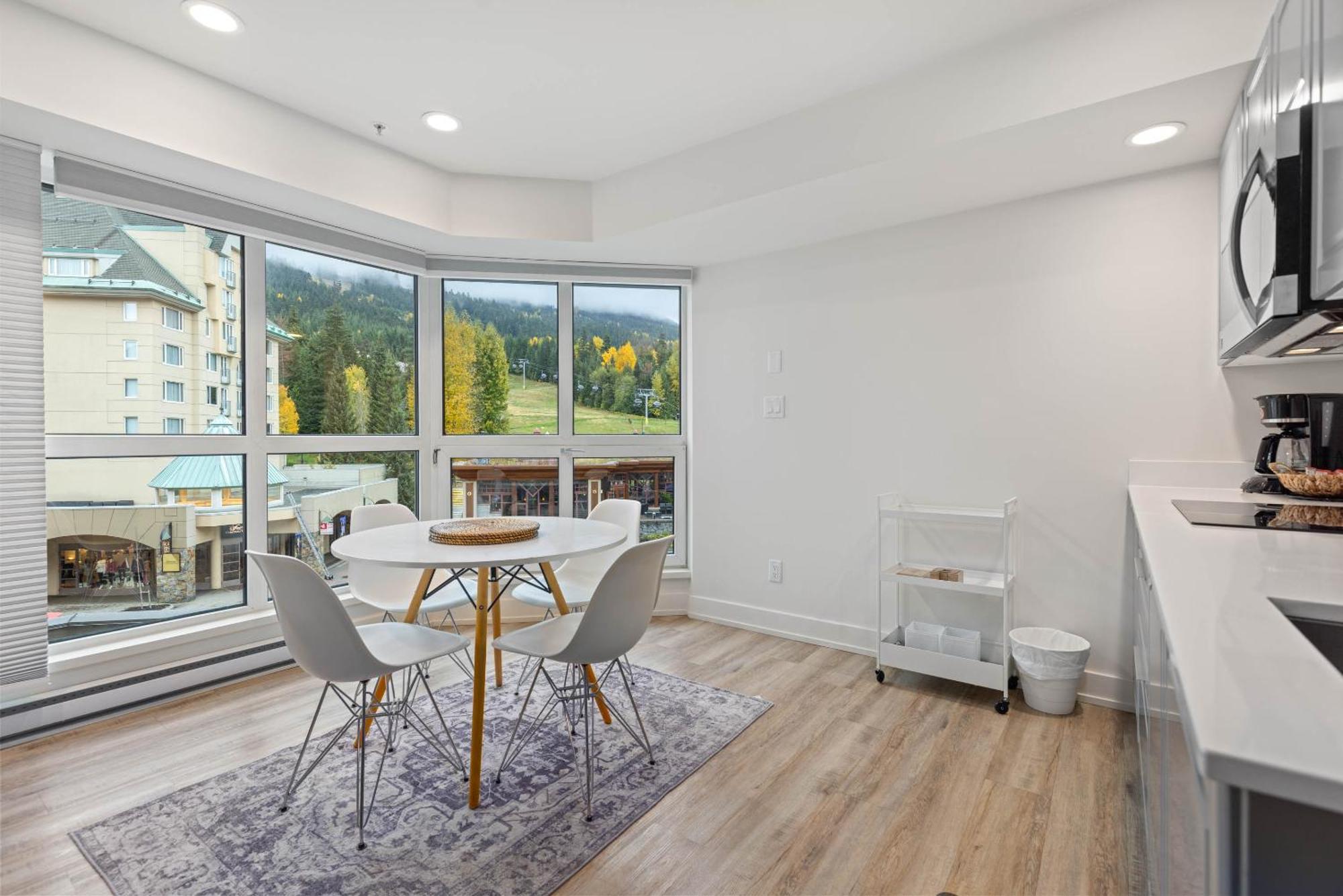 Le Chamois By Whistler Premier Appartement Buitenkant foto