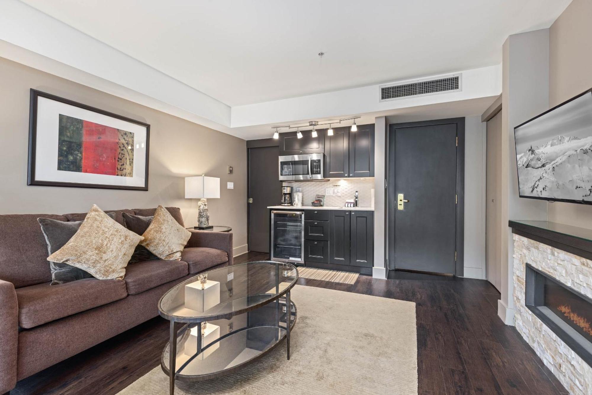 Le Chamois By Whistler Premier Appartement Buitenkant foto