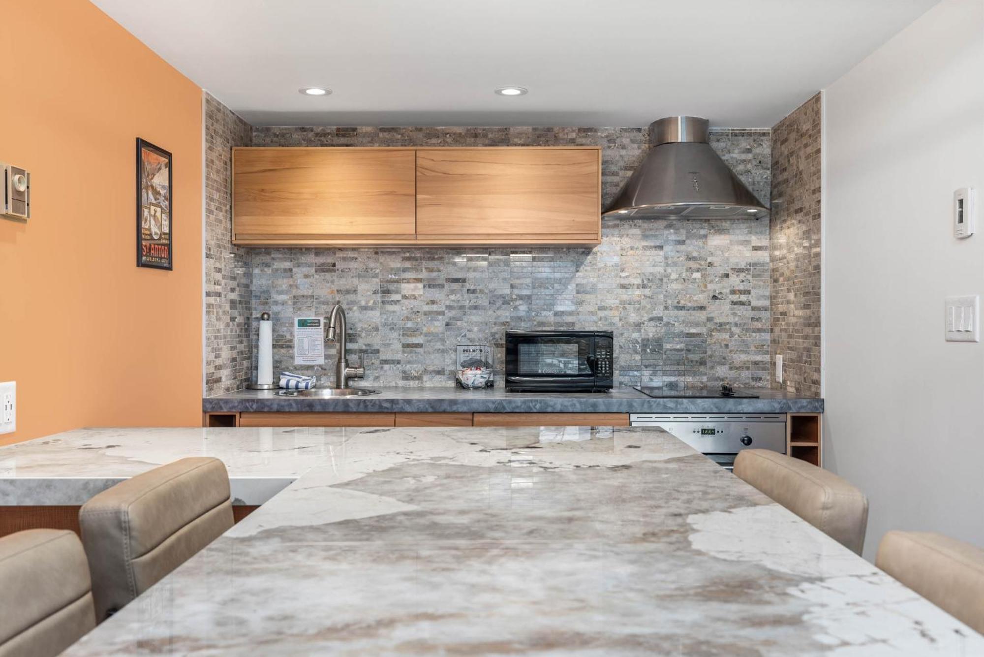 Le Chamois By Whistler Premier Appartement Buitenkant foto